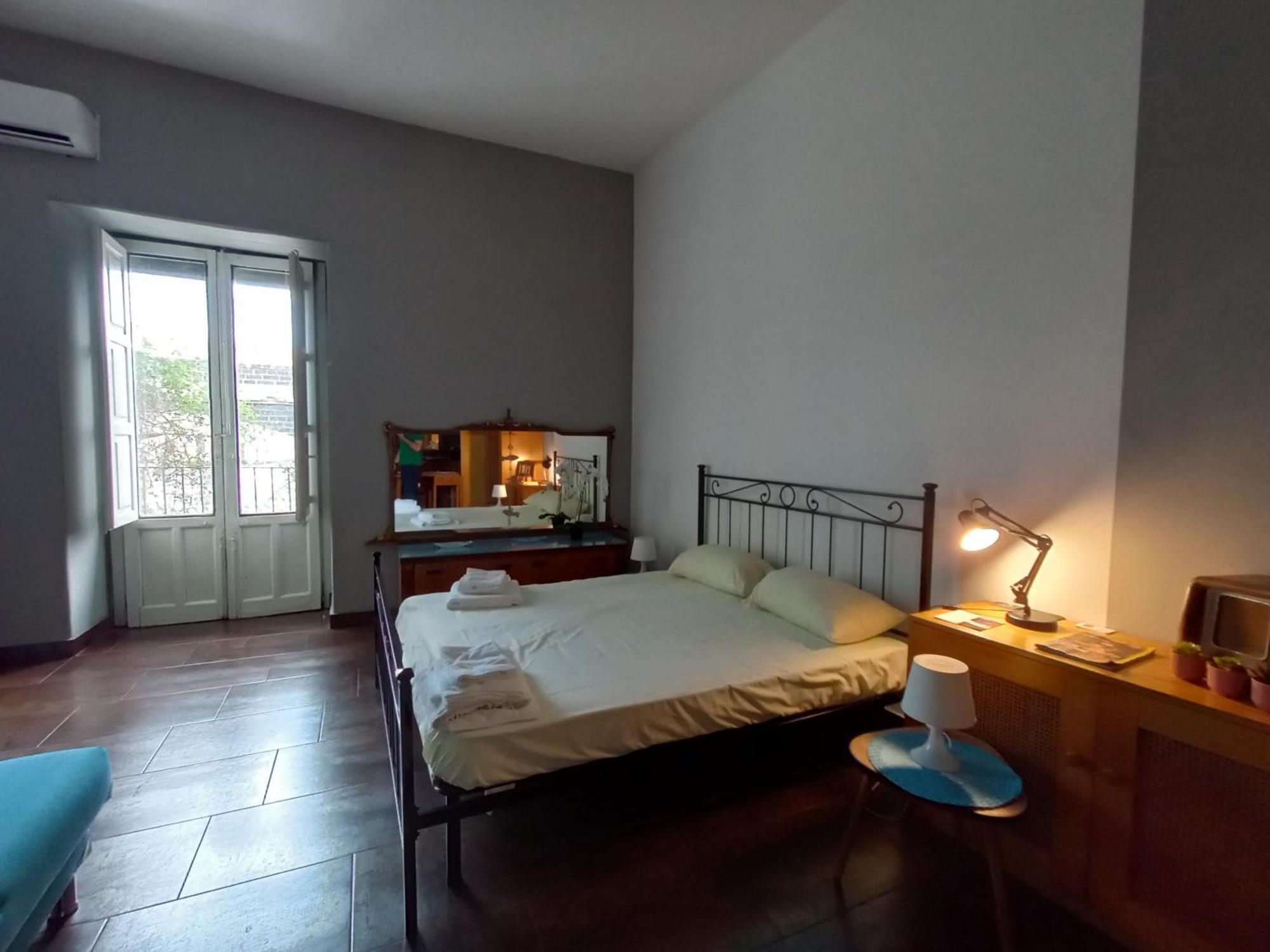 Historical Arches House Apartment Catania Exterior foto
